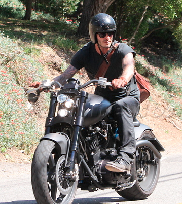 David-Beckham-Motorcycle2
