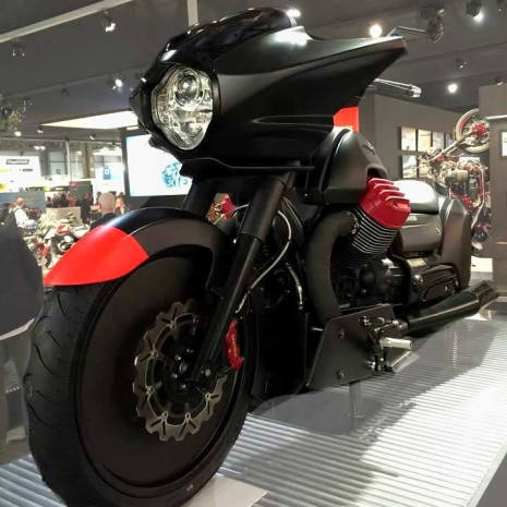 Guzzi_bagger-4