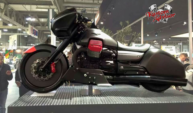 Guzzi_bagger