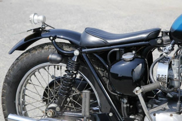 triumph-t100-002-6