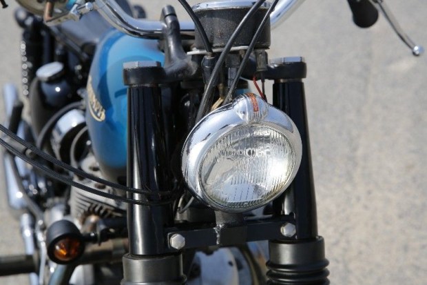 triumph-t100-002-9