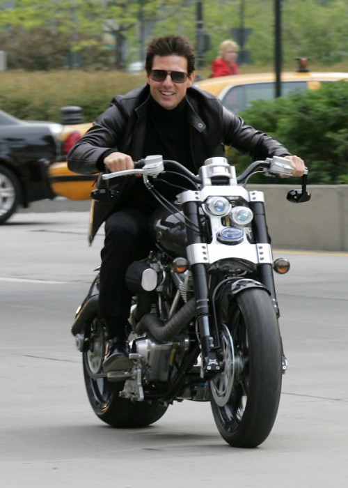 tom-cruise