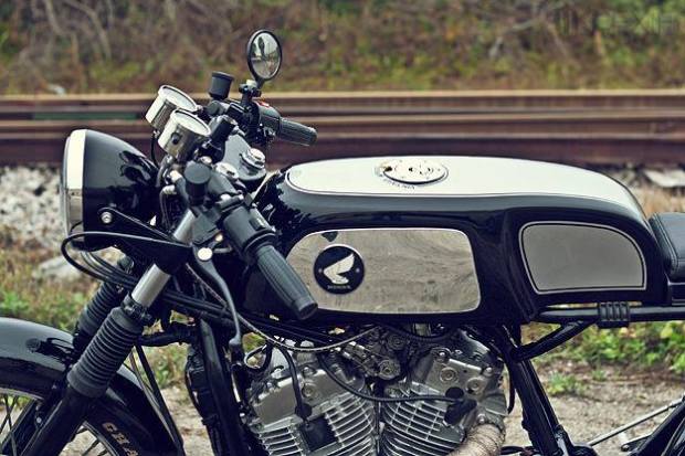 CafeRacer-4