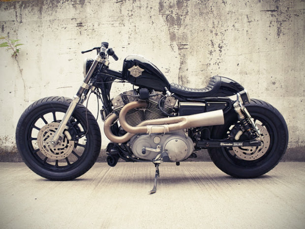 custom-sundance-super-xr-hide-motorcycle 2